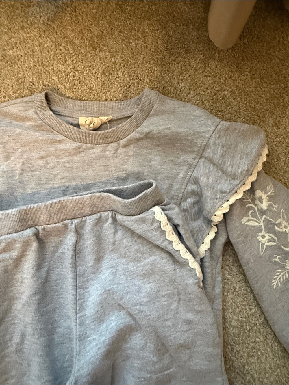 Jessica Simpson Gray Girls Ruffle Sweat Set - Picture 3 of 5